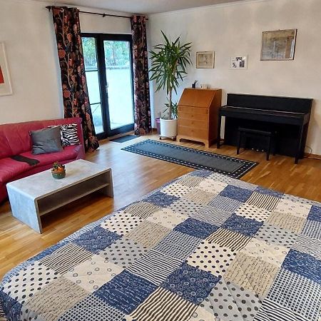Grosszuegige Wohnung Mit Terrasse Wuerzburg, Zell Zell am Main Buitenkant foto
