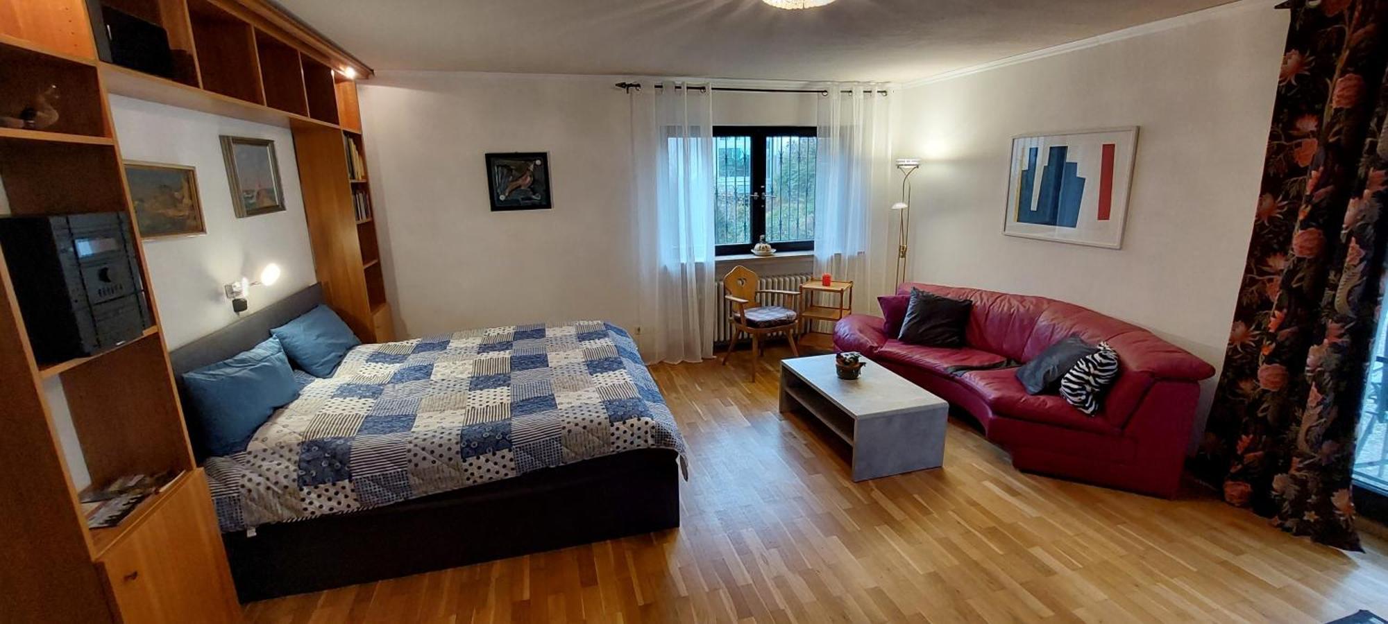 Grosszuegige Wohnung Mit Terrasse Wuerzburg, Zell Zell am Main Buitenkant foto